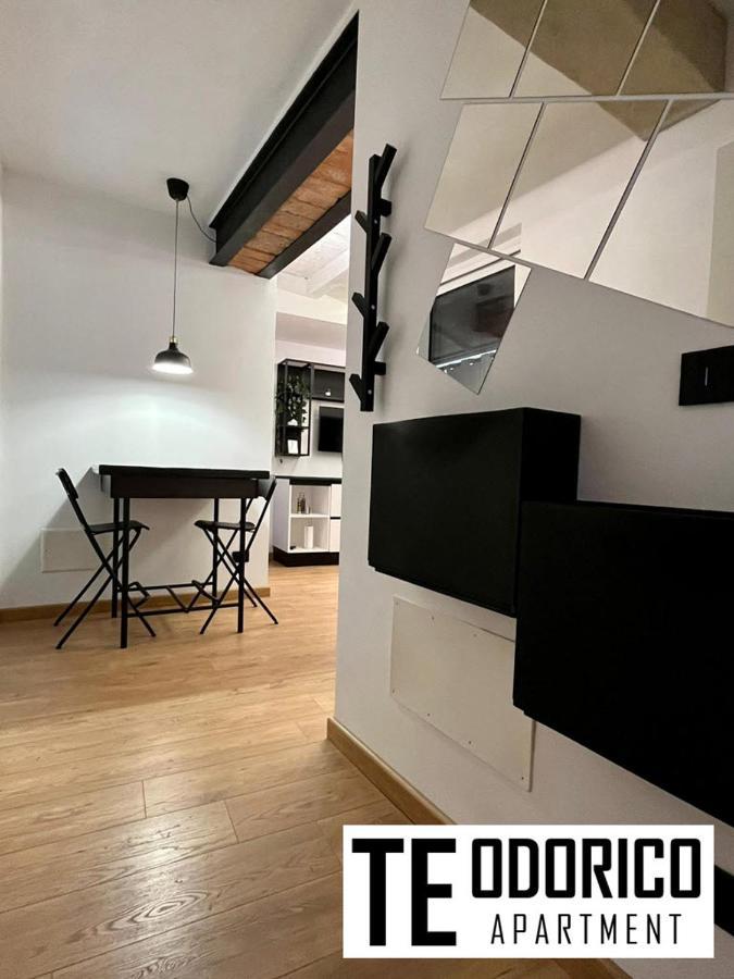 ורונה Teodorico Room & Apartment מראה חיצוני תמונה