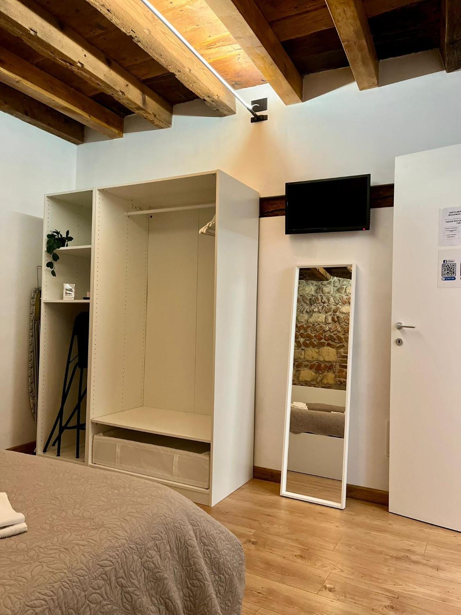 ורונה Teodorico Room & Apartment מראה חיצוני תמונה
